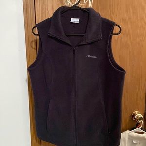Women’s Columia Fleece Vest Black Size Lg
